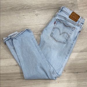 Levi wedgie straight